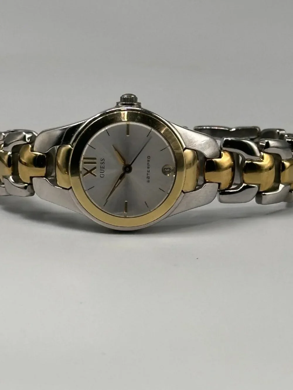 Guess Waterpro Women Watch Silver Gold Two Tone Date Window New Battery 6.5